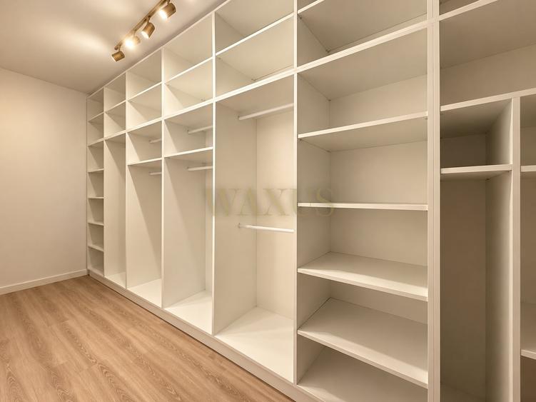 Apartament cu 2 camere semidecomandat, mobilat în Florești