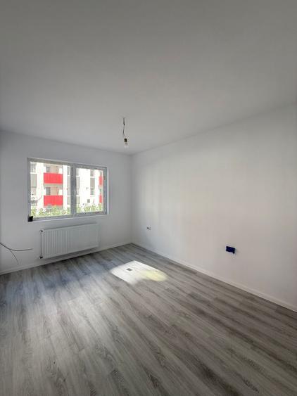 Apartament cu 2 camere semidecomandat în Militari