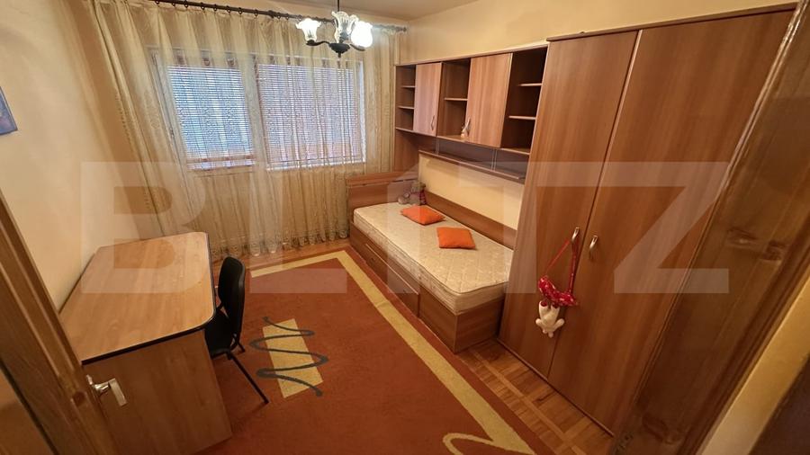 Apartament cu 3 camere decomandat, mobilat în Orăștie