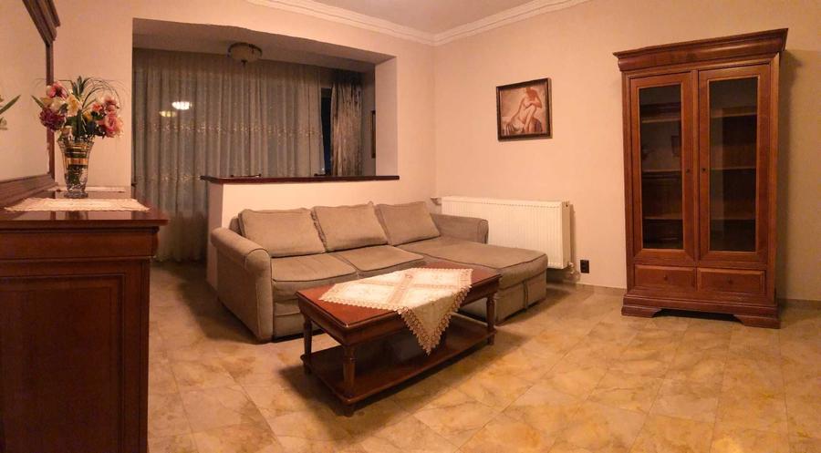 Apartament cu 2 camere decomandat în Drumul Taberei