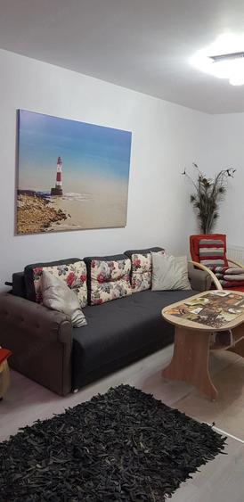 Apartament cu 2 camere semidecomandat în Sânpetru