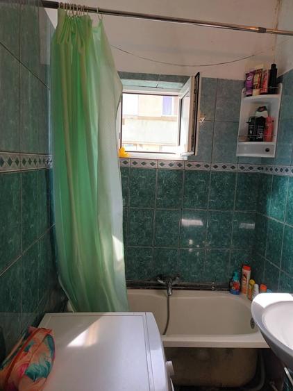 Apartament cu 2 camere semidecomandat în Vladimirescu