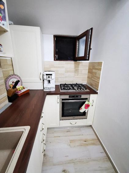 Casă cu 3 camere cu Teren 250 Mp în Chișoda