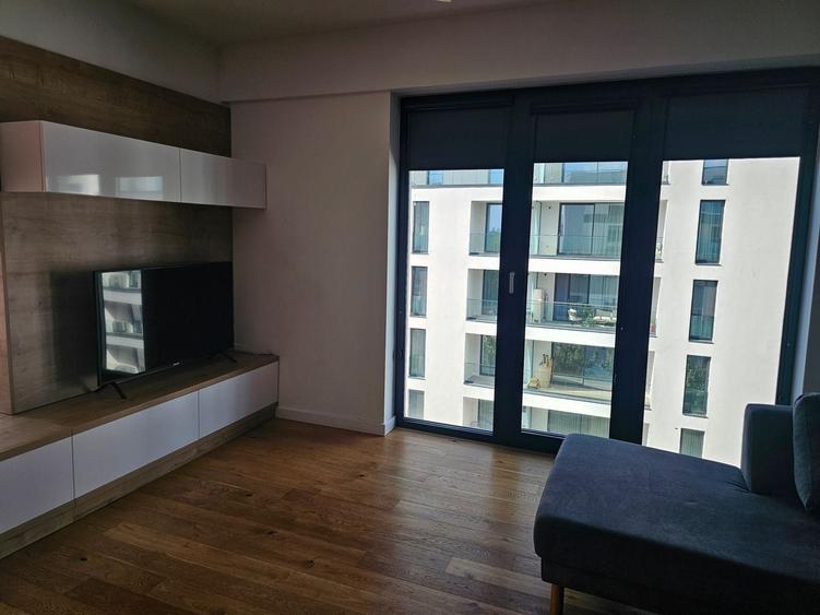 Apartament cu 2 camere decomandat în Băneasa