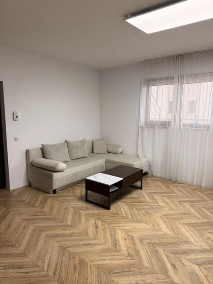 Apartament cu 2 camere în Florești