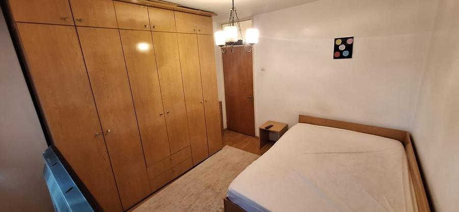 Apartament cu 2 camere semidecomandat în Colentina