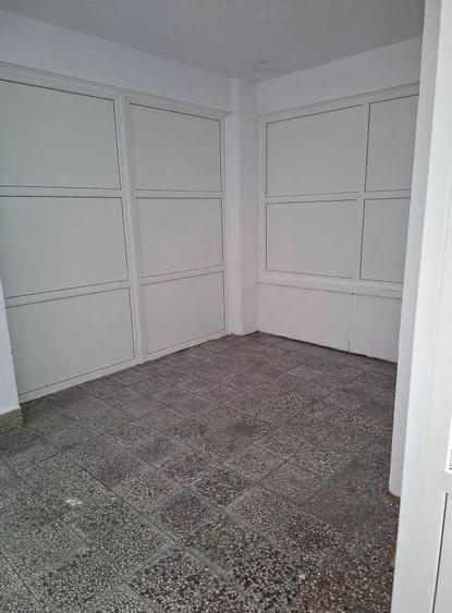 Spațiu comercial, de 80 mp, în Central