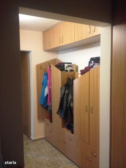 Apartament cu 3 camere decomandat în Dacia