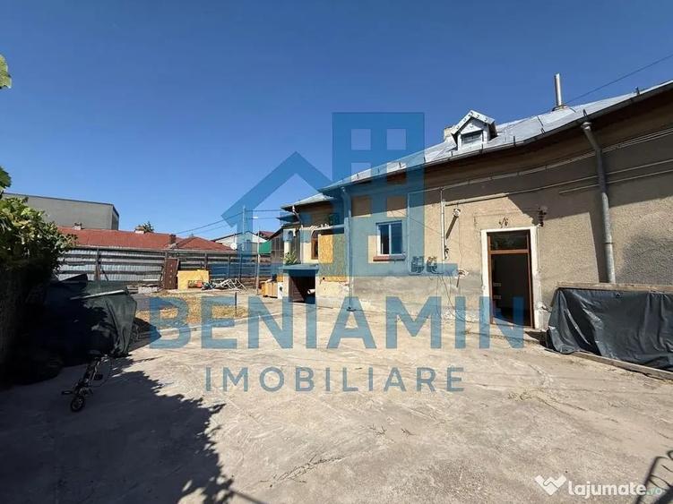 Casă cu 3 camere cu Teren 379 Mp în Brestei