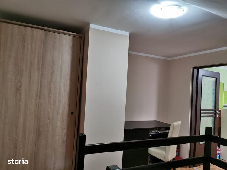 Apartament cu 3 camere în Brădet