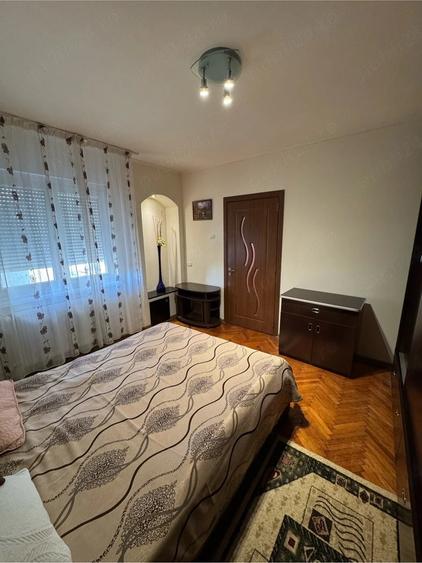 Inchiriez apartament 2 camere in zona Radiodifuziune - 1