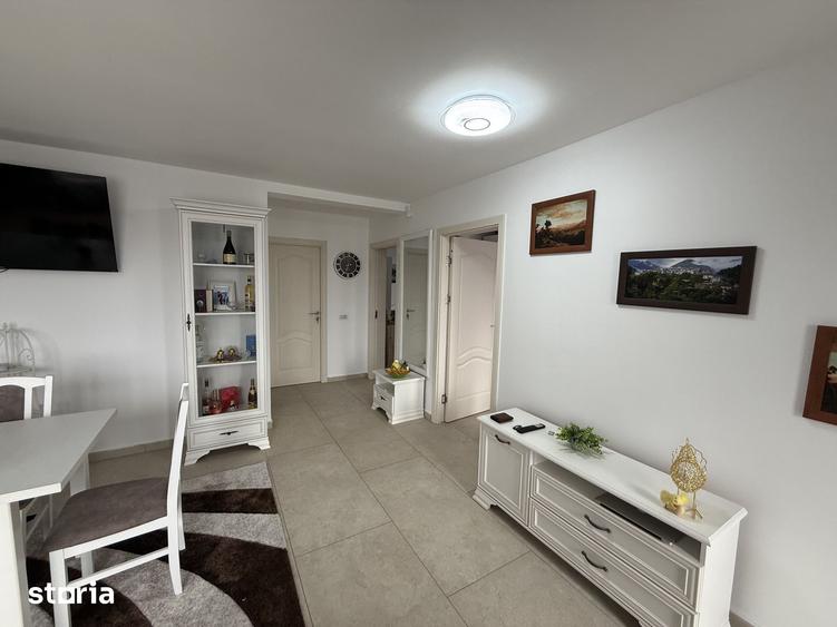 Casă cu 4 camere cu Teren 297 Mp în Șcheia