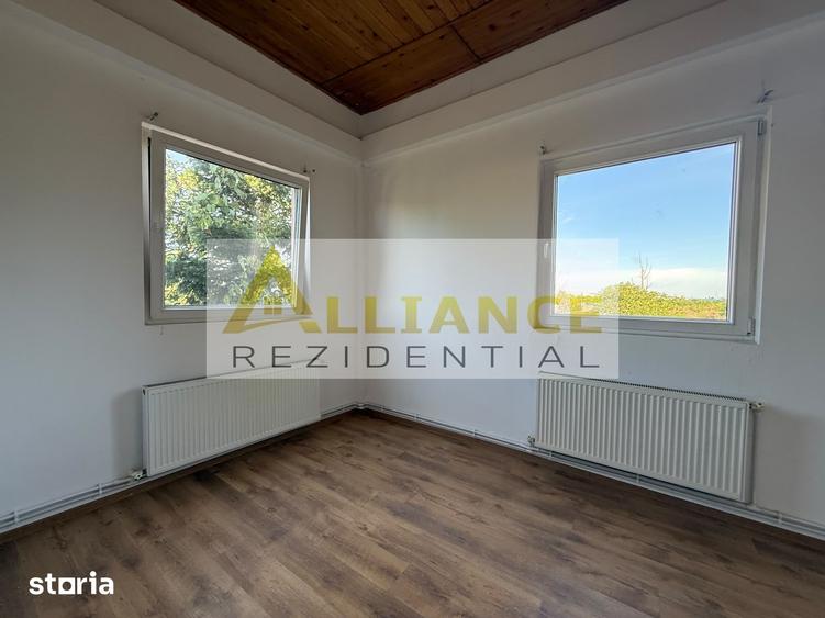 Casă cu Teren 1550 Mp în Glina