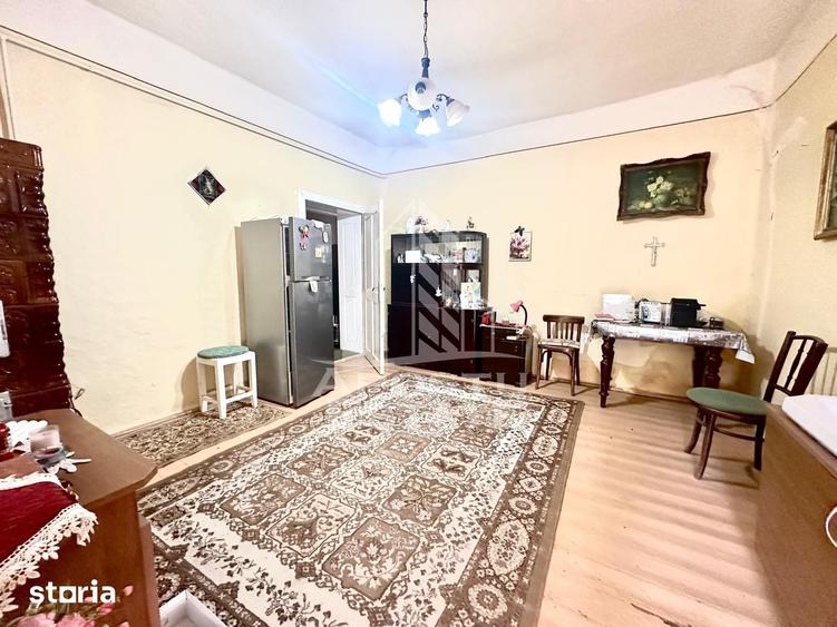 Casă cu 4 camere cu Teren 950 Mp în Zimandu Nou