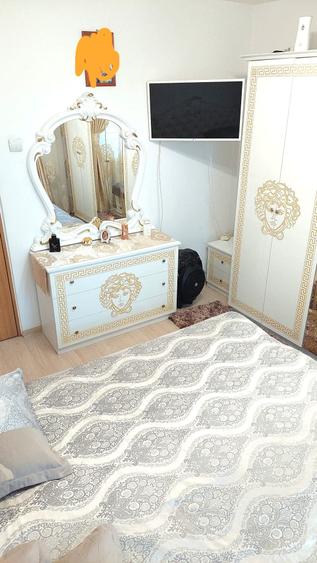 Apartament cu 2 camere decomandat, mobilat în Vest