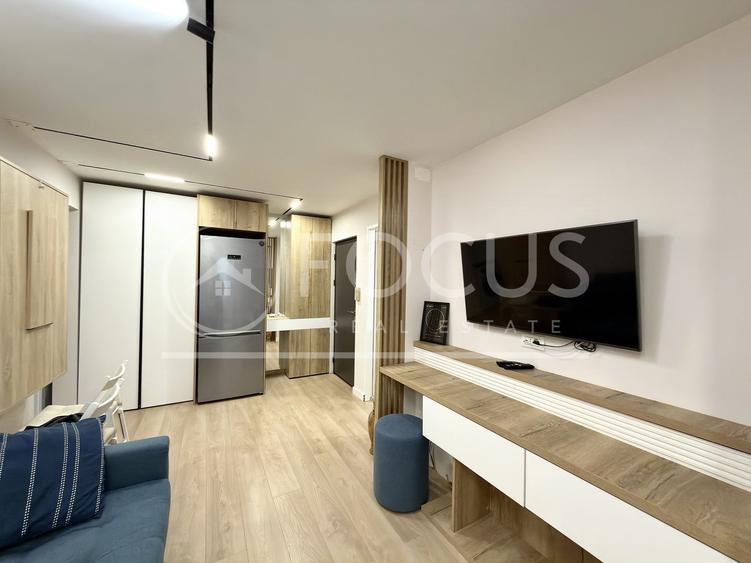 Apartament cu 3 camere semidecomandat, mobilat în Aviației