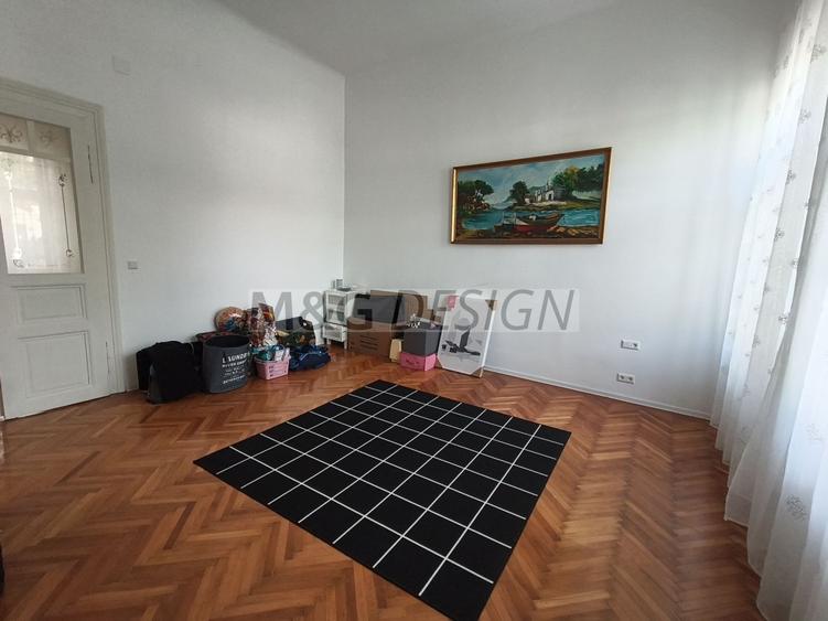 Apartament cu 3 camere decomandat în Elisabetin