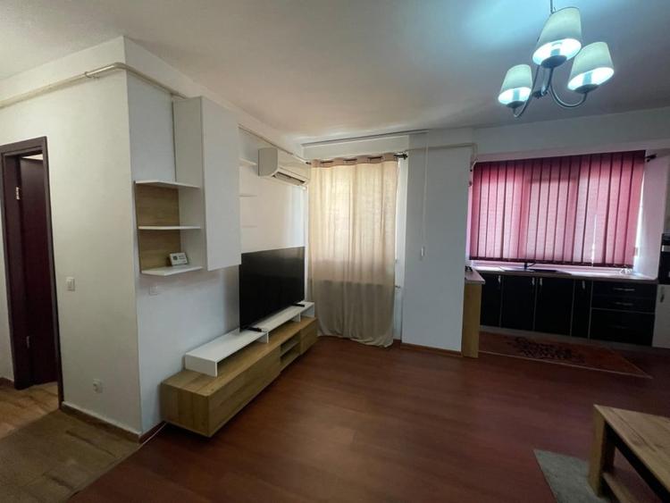 Apartament cu 2 camere decomandat, mobilat în 1 Mai