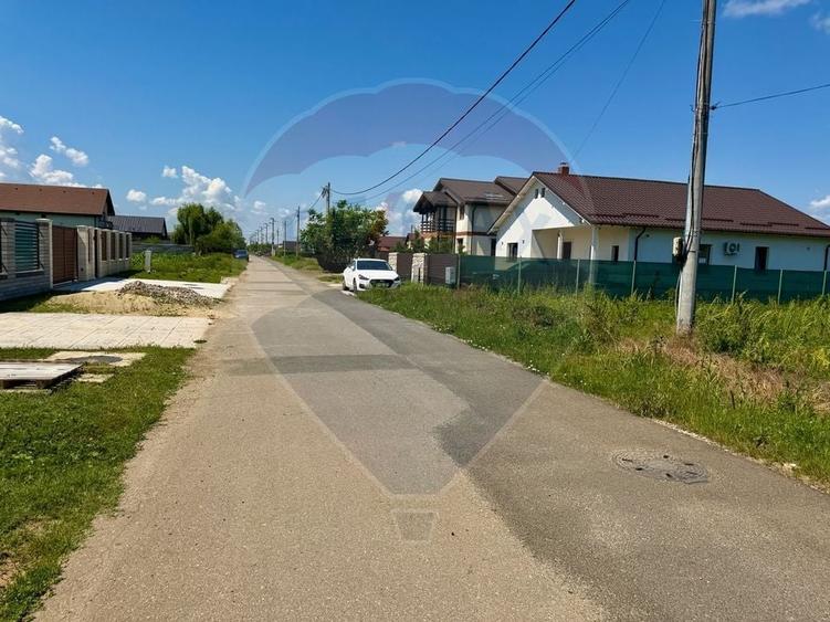 Teren Construcții intravilan de 1008 mp, în Moara Vlăsiei