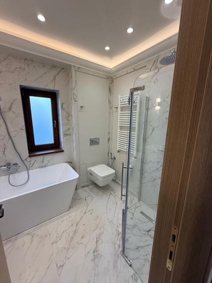 Apartament cu 3 camere decomandat în Capitale