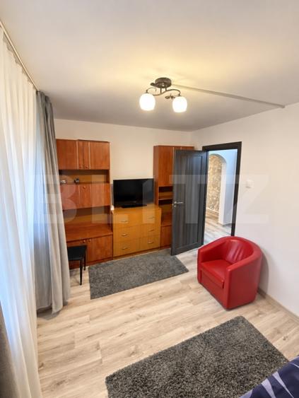 Apartament cu 2 camere nedecomandat, mobilat în Central
