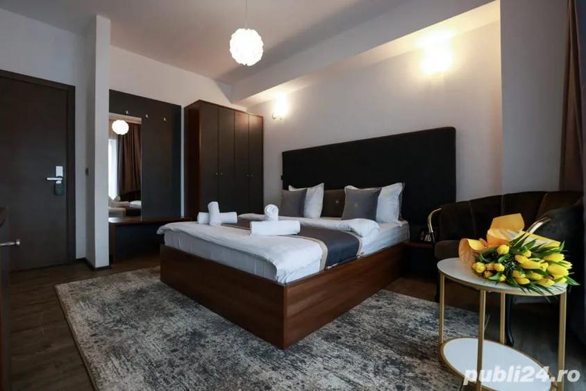 Apartament cu 3 camere decomandat în Poiana Brașov