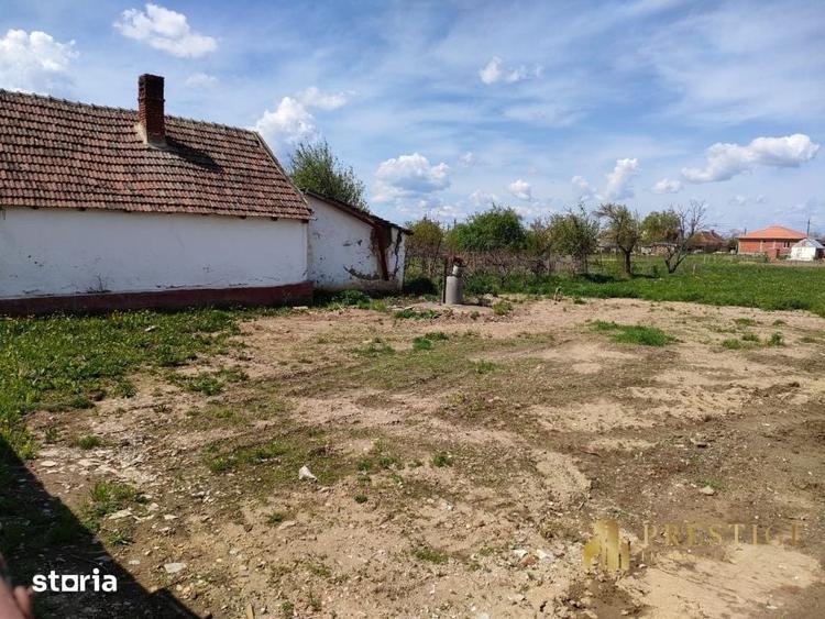 Teren de 1410 mp, în Girișu de Criș