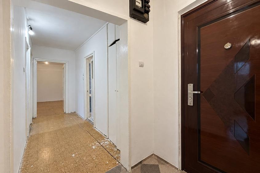 Apartament cu 2 camere decomandat în Vitan