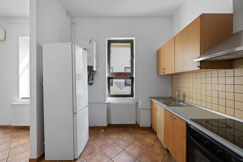 Apartament 4 camere + boxă, etaj 1, în zonă  Ultracentral - 10