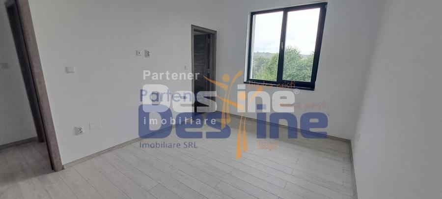 Casă individuală cu 4 camere cu Teren 440 Mp în Valea Adâncă