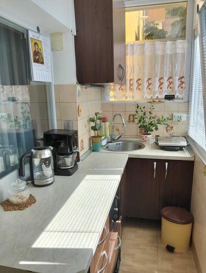 Apartament cu 2 camere semidecomandat în Dâmbovița
