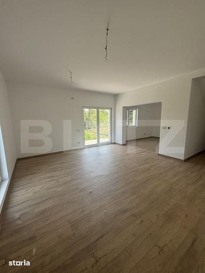 Casă cu 4 camere cu Teren 300 Mp în Ghiroda