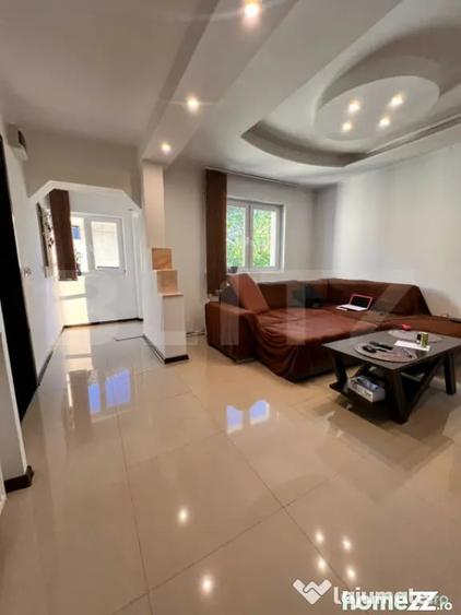 Casă cu 3 camere cu Teren 600 Mp în Central