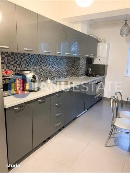 Apartament cu 3 camere decomandat în Muncii