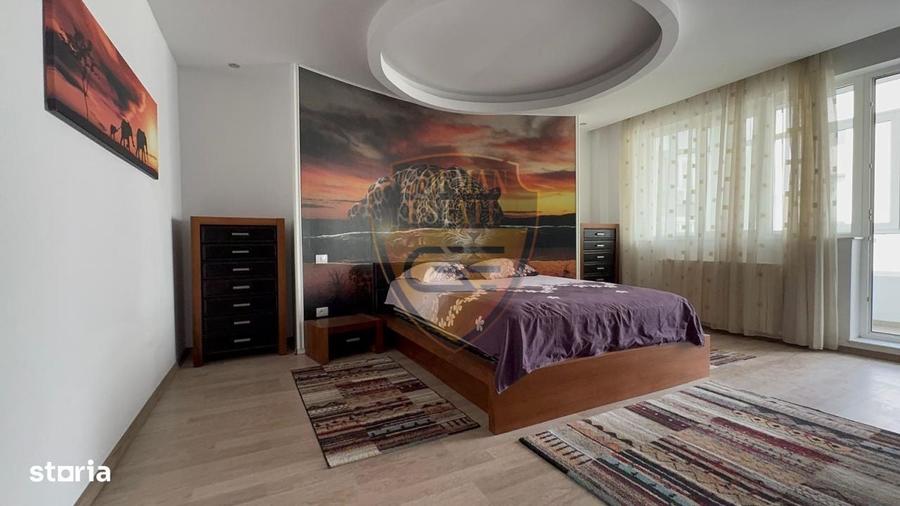 3 camere 180 mp + Parcare privata. Peninsula, Centrul Vechi, Piata Ovi - 16