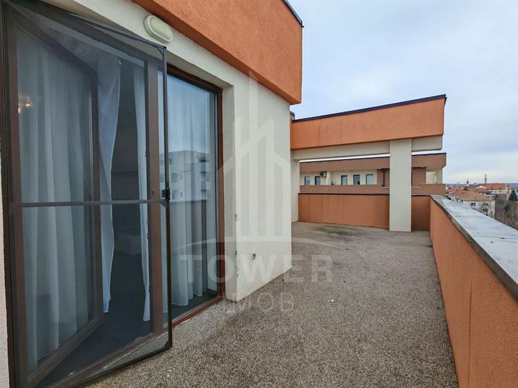 Apartament cu 4 camere decomandat, mobilat în Mihai Viteazul