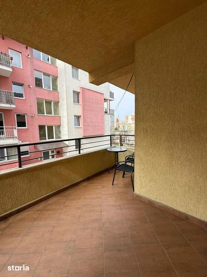 Apartament cu 3 camere semidecomandat în Zorilor