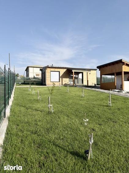 Casă cu 2 camere cu Teren 40 Mp în Central