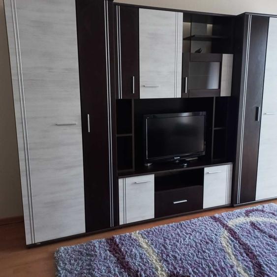 Garsonieră decomandată în Sud