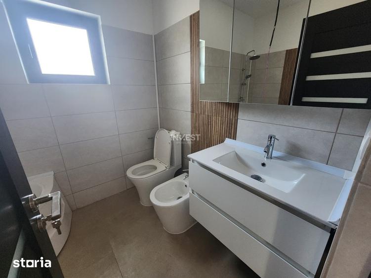 Casă cu 3 camere cu Teren 351 Mp în Miroslava