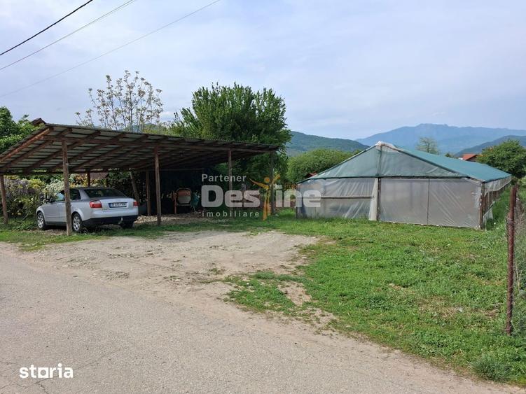 Loturi teren intravilan in Daesti, cu utilitati complete, solar si gar - 8