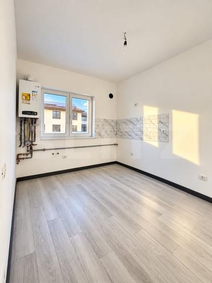 Duplex cu 3 camere cu Canalizare în Dumbrăvița