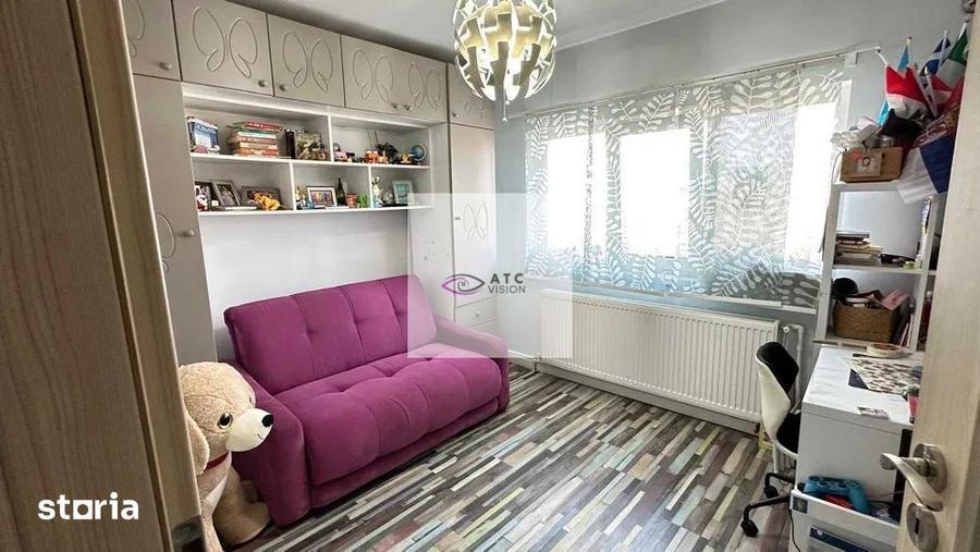 Apartament cu 4 camere decomandat, mobilat în Ferentari
