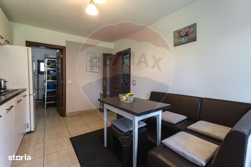 Casă cu 4 camere în Colonia Bod