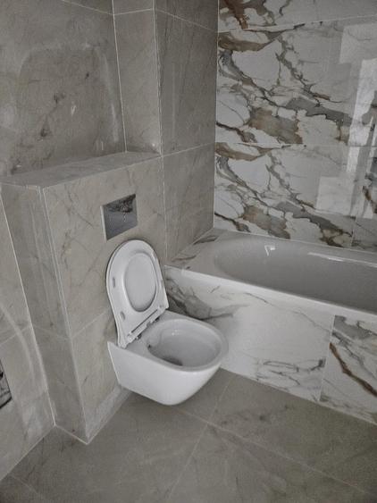 Apartament cu 2 camere decomandat în Apărătorii Patriei