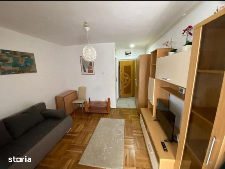 Garsonieră în Central