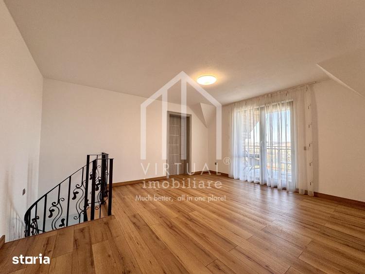 Casă cu 5 camere cu Teren 648 Mp în Roșia