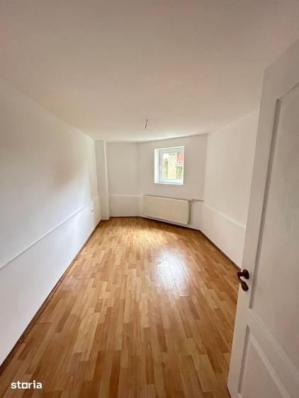 Apartament cu 4 camere în Orașul Vechi