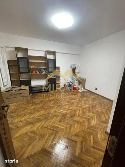 Inchirieri Apartamente 3 Camere - 1