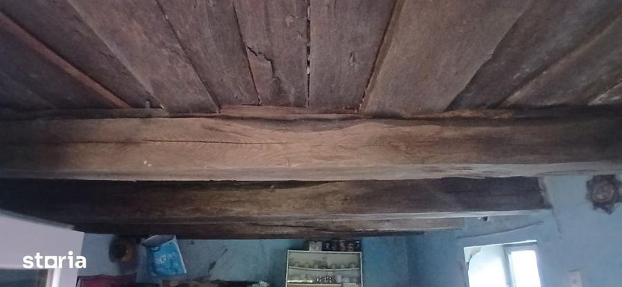 Casă cu 3 camere cu Teren 1443 Mp în Mihai Viteazu